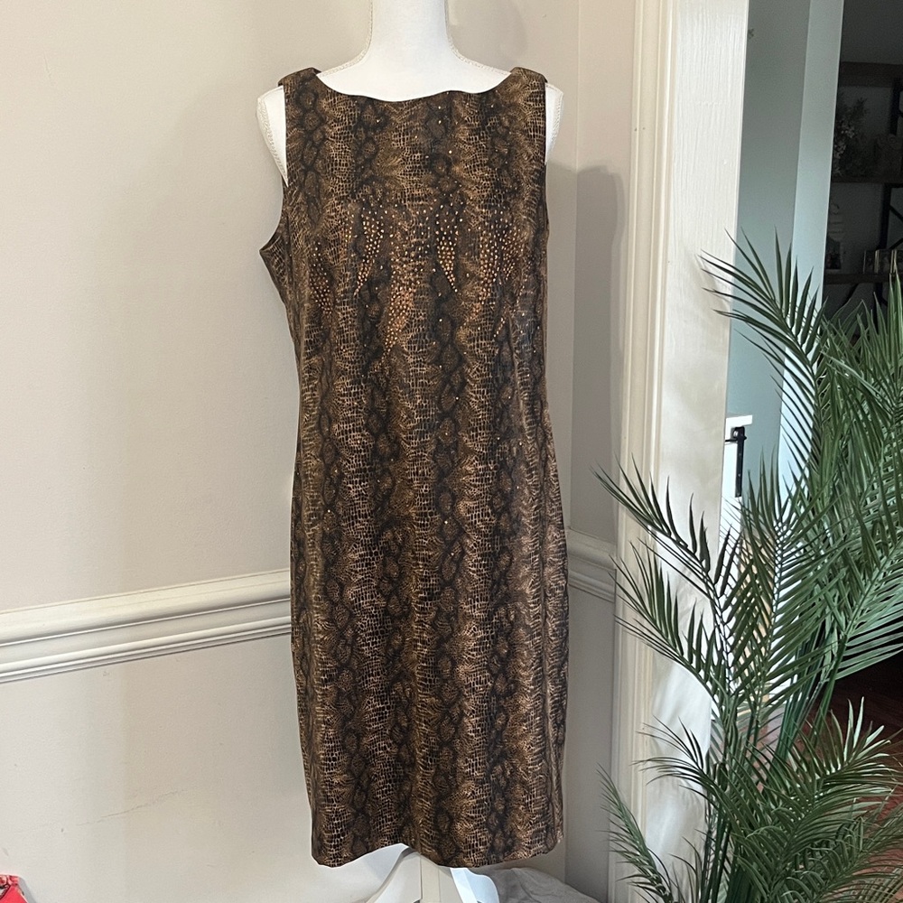 NWOT CDC Snake Print Sleeveless Sheath Dress with Sparkles Size 16 plus